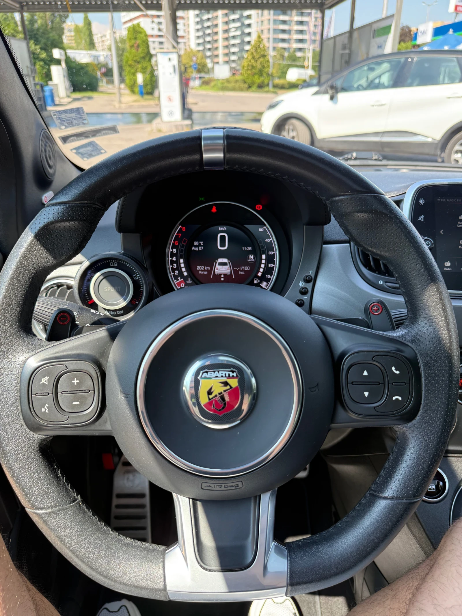 Abarth 595 Turismo 1.4 T-Jet, снимка 15 - Автомобили и джипове - 55586977