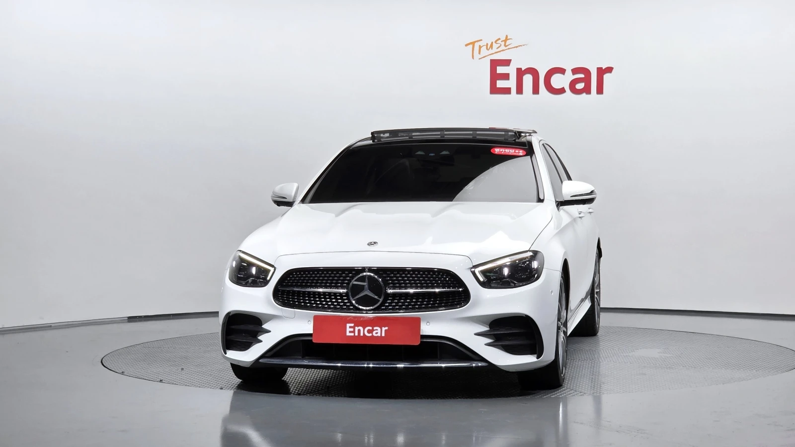 Mercedes-Benz E 350 E350 4MATIC AMG Line, снимка 3 - Автомобили и джипове - 55739613