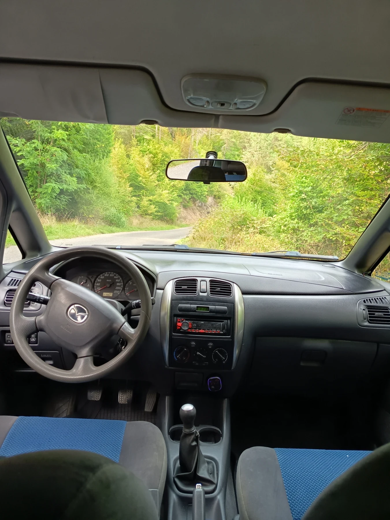 Mazda Premacy, снимка 6 - Автомобили и джипове - 56275882
