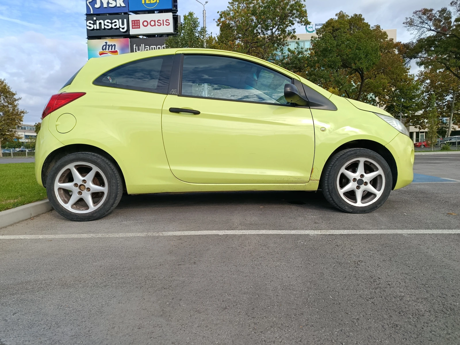 Ford Ka 1.2, снимка 6 - Автомобили и джипове - 56540651