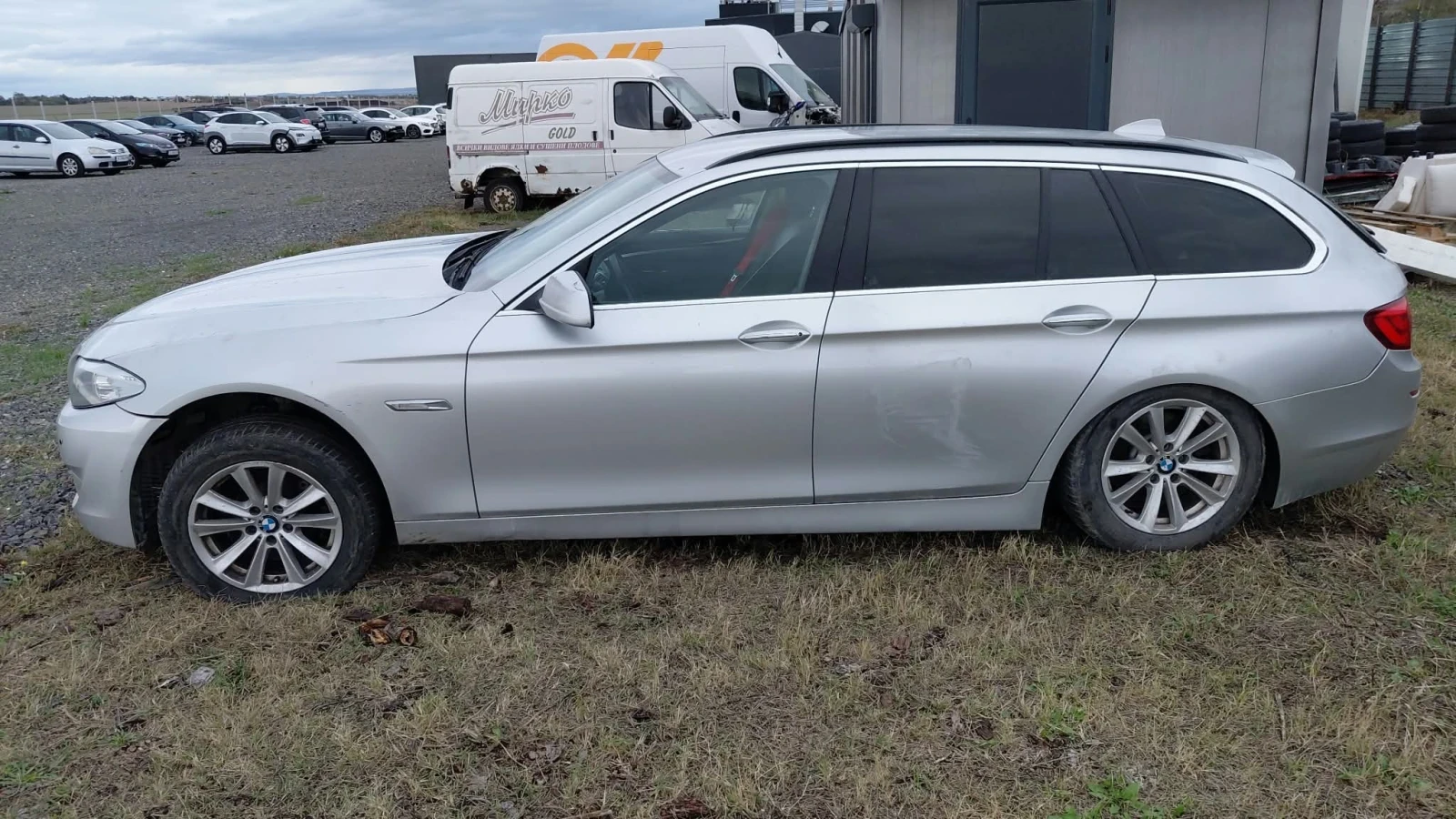 BMW 525 525 dizel f 11, снимка 4 - Автомобили и джипове - 56745536