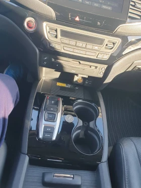 Honda Pilot undefined | Auto.bg — изображение 9