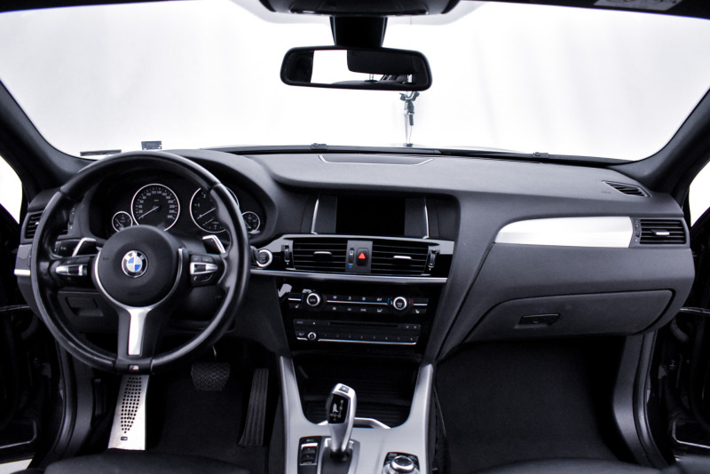 BMW X4 xDrive20d M Paket, снимка 11 - Автомобили и джипове - 46291676