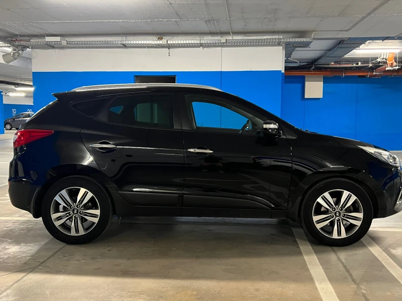 Hyundai IX35, снимка 4 - Автомобили и джипове - 47746211