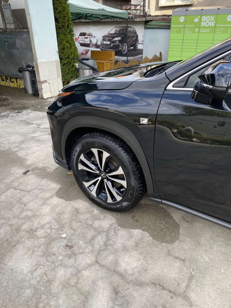 Lexus NX 300h F sport, снимка 7 - Автомобили и джипове - 52740357