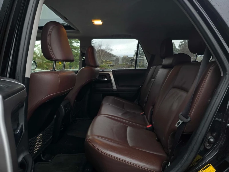 Toyota 4runner * SR5 * CARFAX * БЕЗ ПЪРВОНАЧАЛНА ВНОСКА, снимка 12 - Автомобили и джипове - 53023993