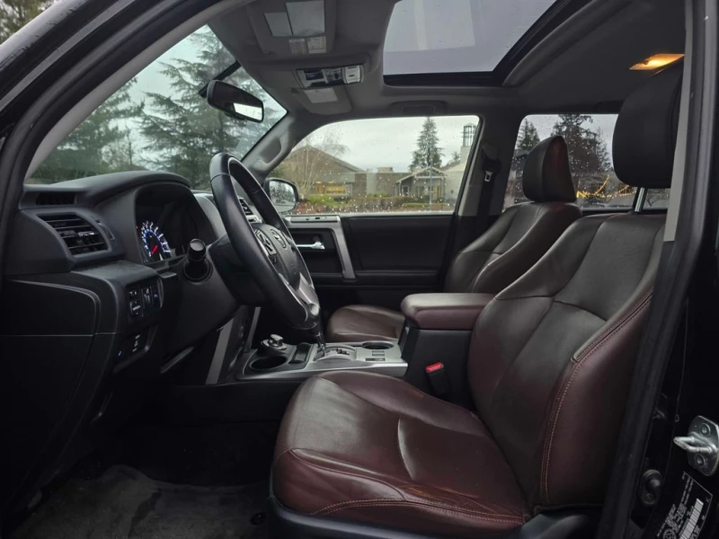 Toyota 4runner * SR5 * CARFAX * БЕЗ ПЪРВОНАЧАЛНА ВНОСКА, снимка 9 - Автомобили и джипове - 53023993