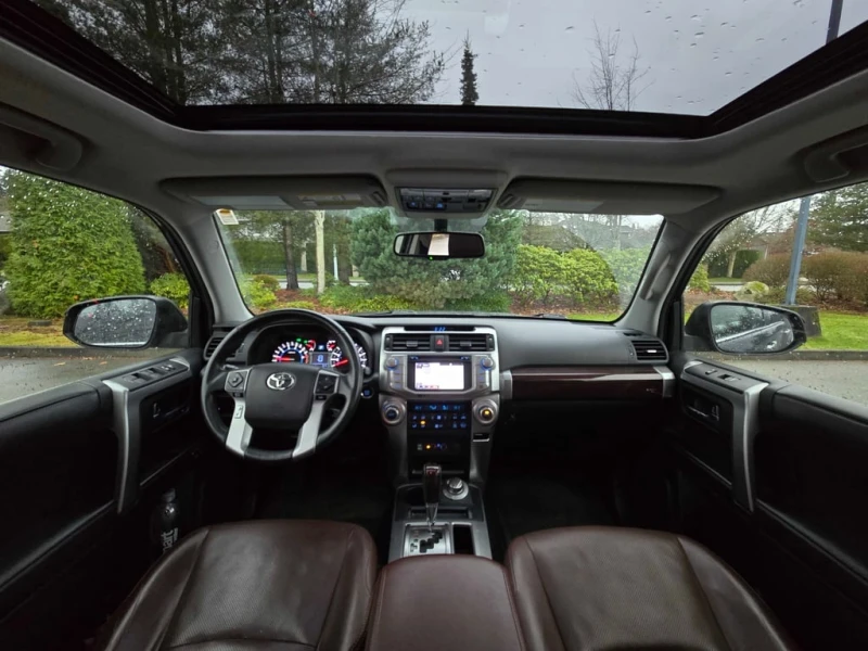 Toyota 4runner * SR5 * CARFAX * БЕЗ ПЪРВОНАЧАЛНА ВНОСКА, снимка 8 - Автомобили и джипове - 53023993