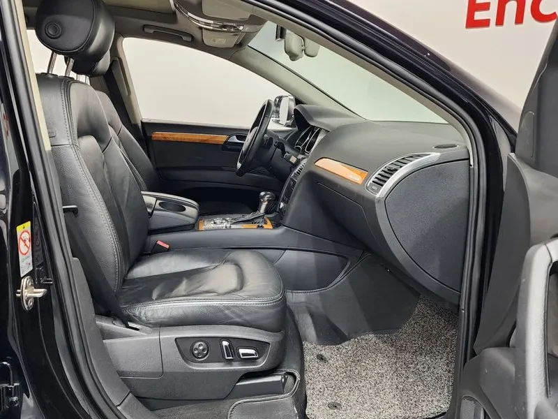 Audi Q7 4.2 TDI QUATTRO 4L, снимка 11 - Автомобили и джипове - 54847684