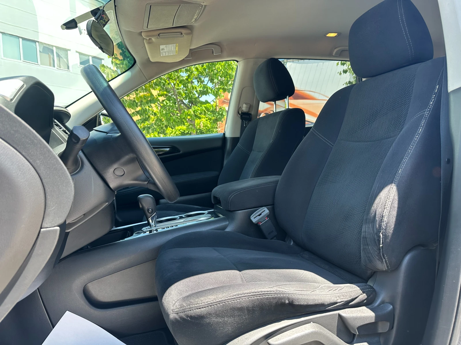 Nissan Pathfinder 3.5i 264 к.с. - изображение 8