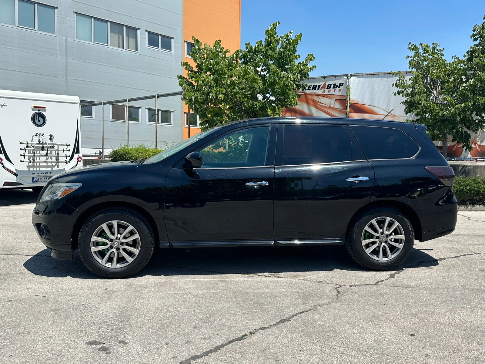 Nissan Pathfinder 3.5i 264 к.с. - изображение 2