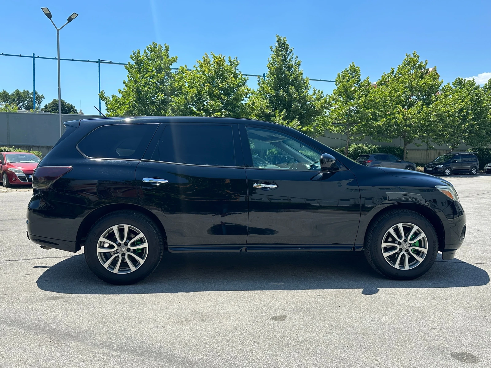 Nissan Pathfinder 3.5i 264 к.с. - изображение 5