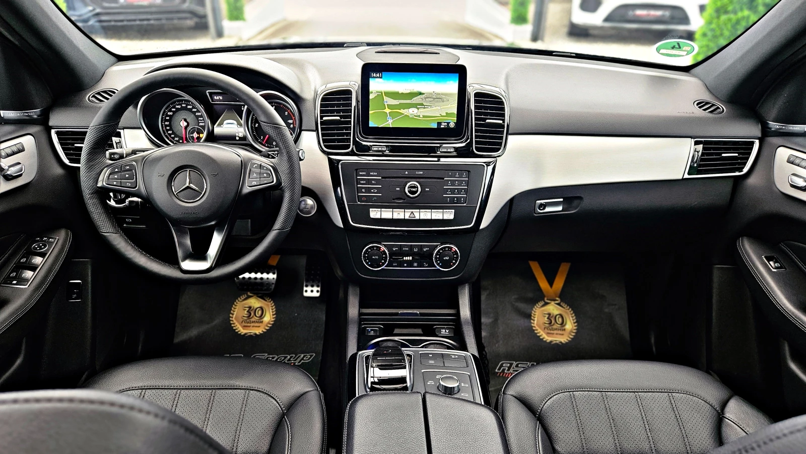 Mercedes-Benz GLE 350 AMG/GERMANY/PANO/360CAMERA/HARMAN/ПОДГРЕВ/CAR PLAY, снимка 9 - Автомобили и джипове - 53963899