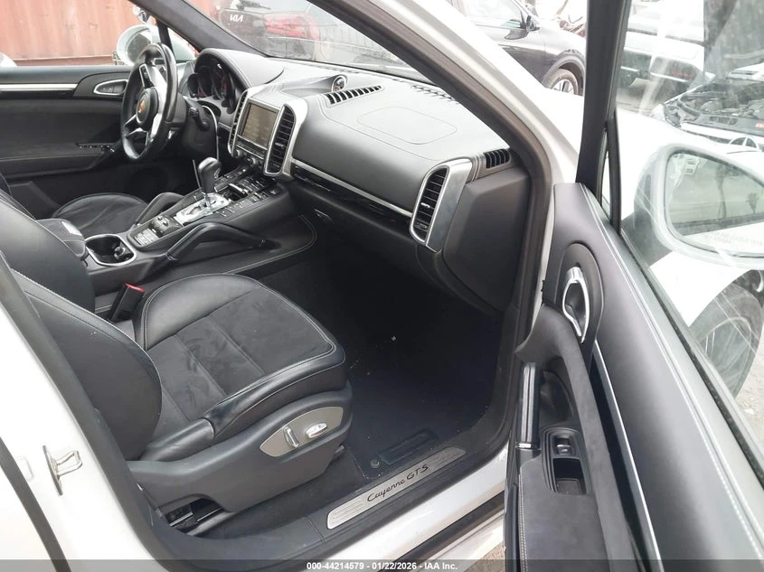 Porsche Cayenne * GTS* , снимка 5 - Автомобили и джипове - 53970380