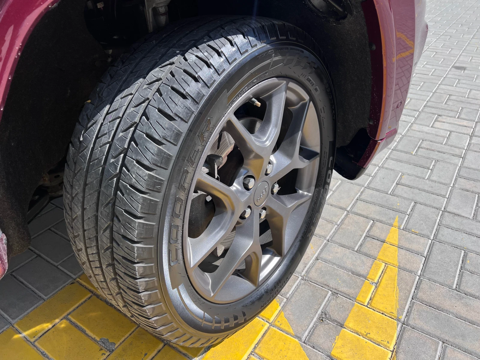 Jeep Grand cherokee 3.6* Limited* 80th Anniversary* Distronic* 2022г, снимка 10 - Автомобили и джипове - 53976131