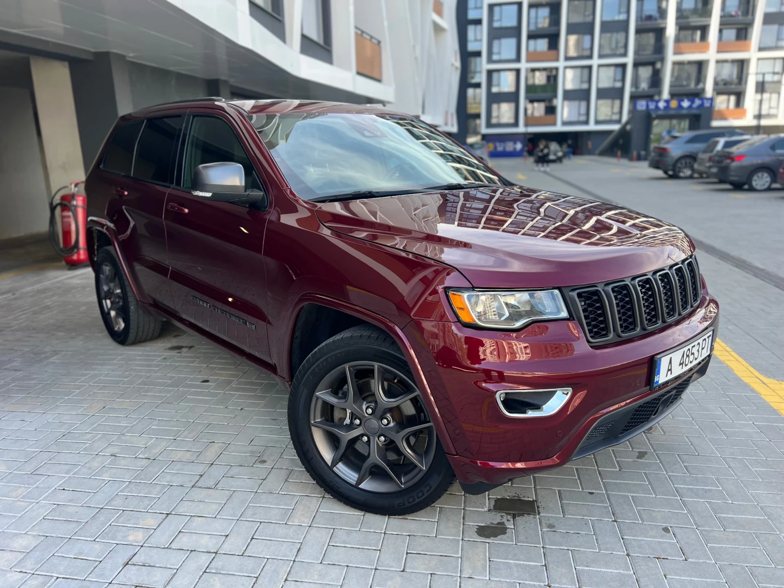 Jeep Grand cherokee 3.6* Limited* 80th Anniversary* Distronic* 2022г, снимка 2 - Автомобили и джипове - 53976131
