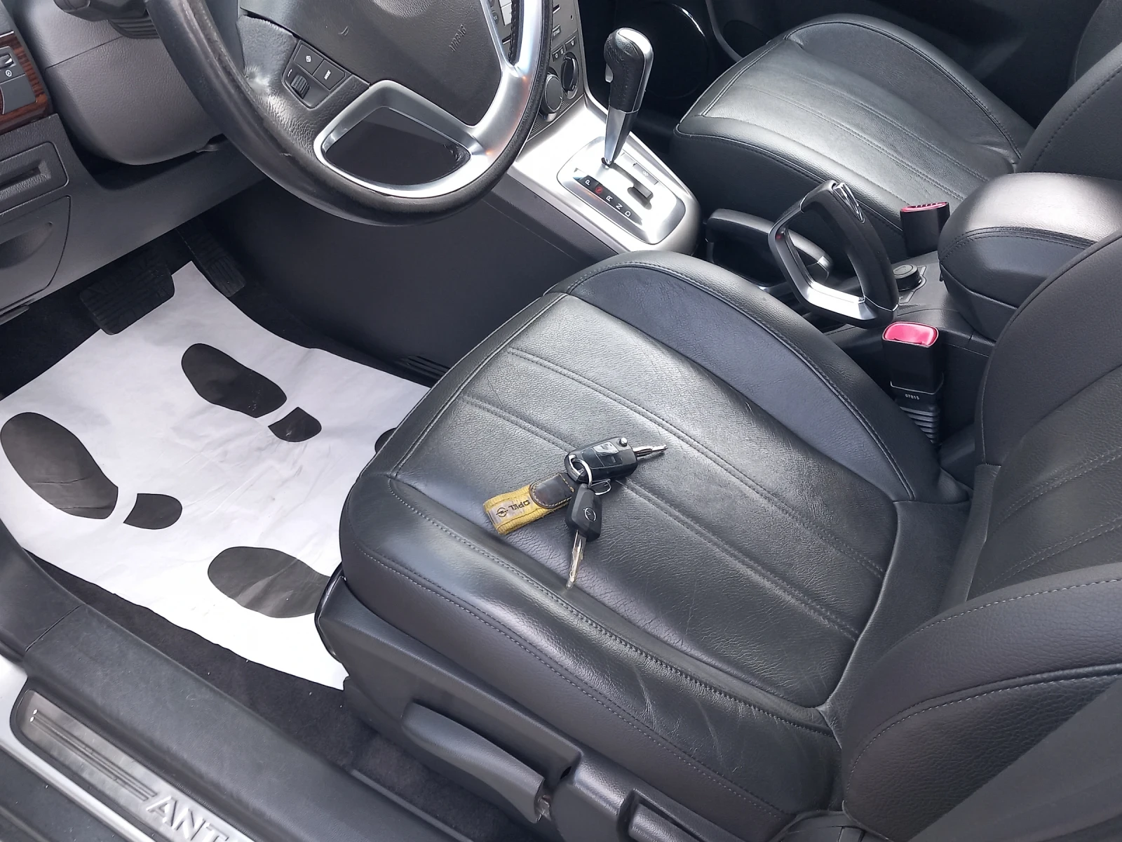 Opel Antara 2.0CDI 150 k.c , снимка 9 - Автомобили и джипове - 54774820
