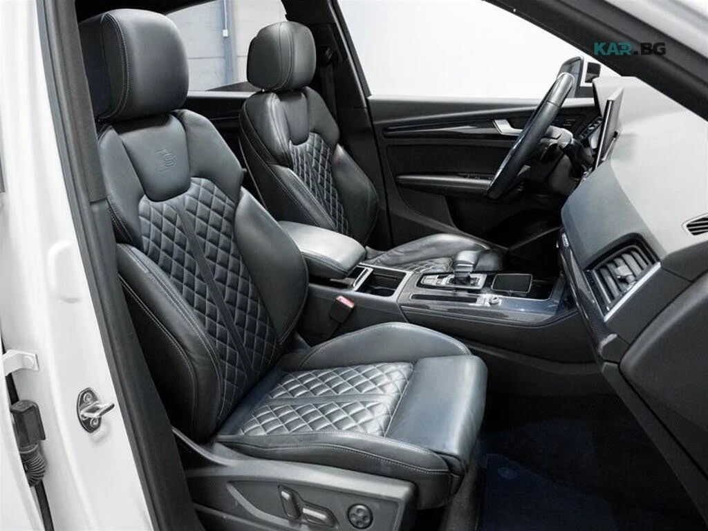 Audi SQ5 * PROGRESSIV* * HeadUp* AвтоКредит* (ЦЕНА ДО БГ), снимка 16 - Автомобили и джипове - 55108380