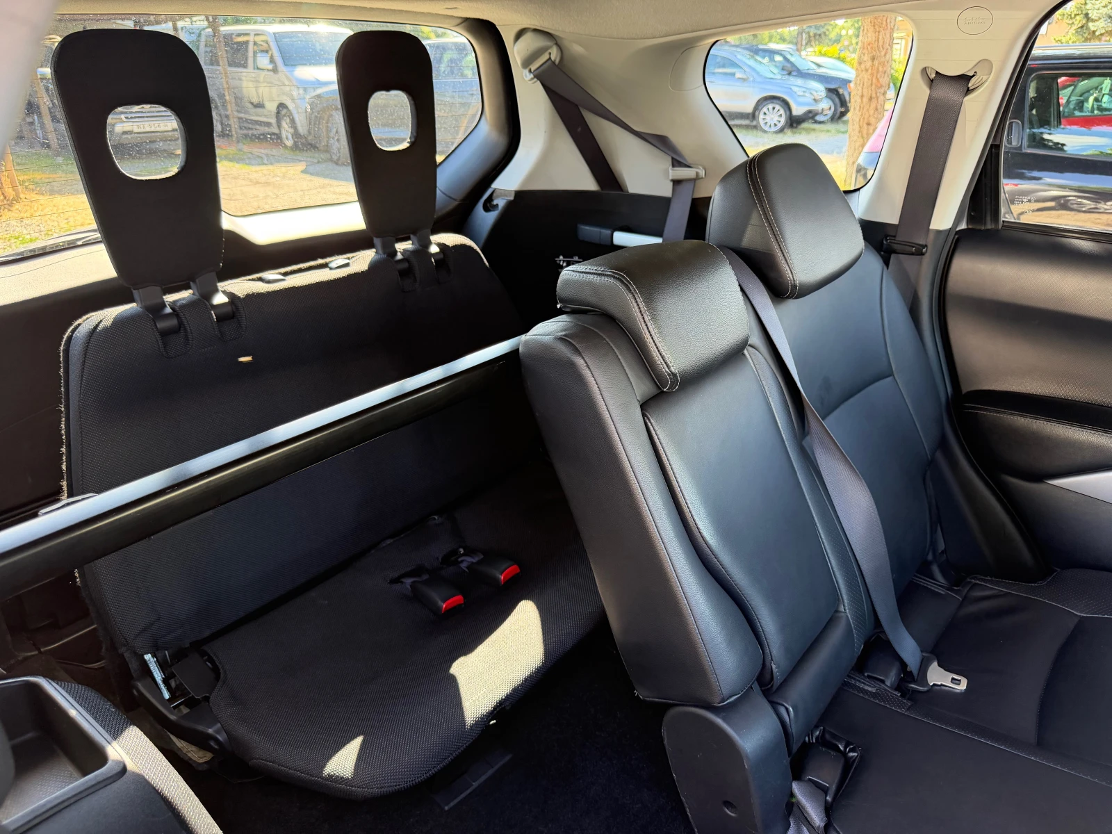 Citroen C-Crosser 2.4i бензин, 4* 4, снимка 10 - Автомобили и джипове - 55238896