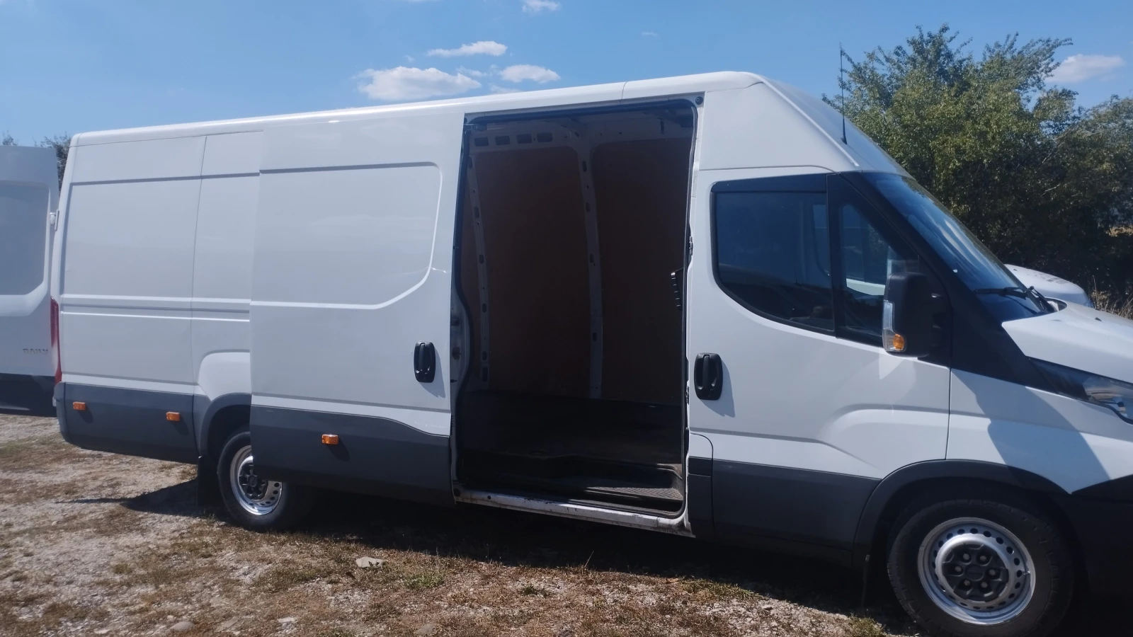 Iveco Daily 35S18 - изображение 10