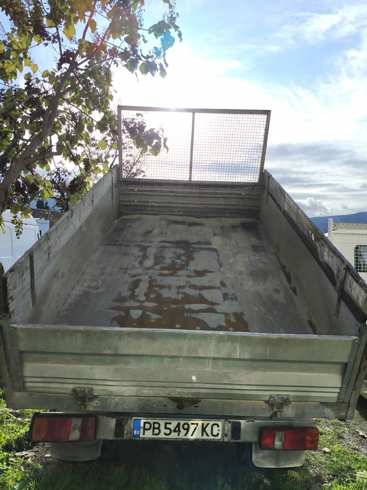 Nissan Trade  - изображение 7