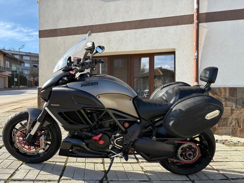 Ducati Diavel Strada, снимка 10 - Мотоциклети и мототехника - 53403033