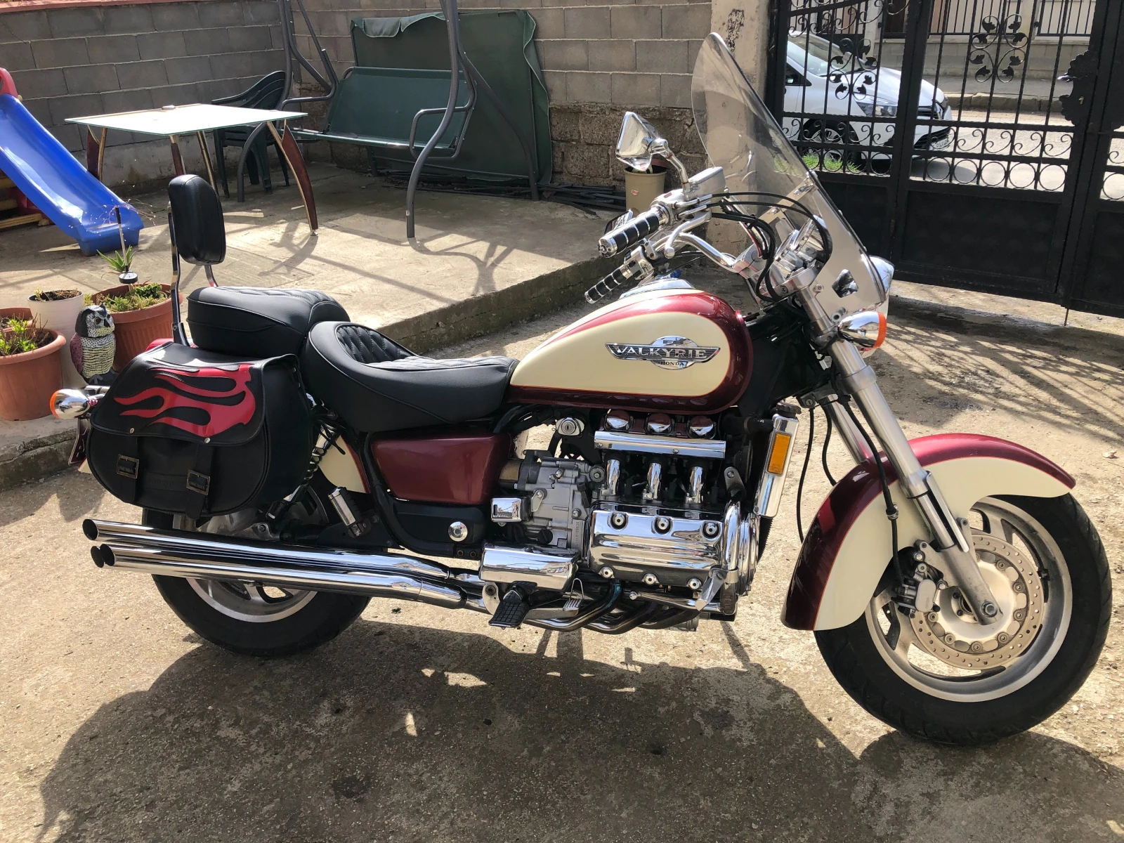 Honda Valkyrie GL1500C - изображение 2