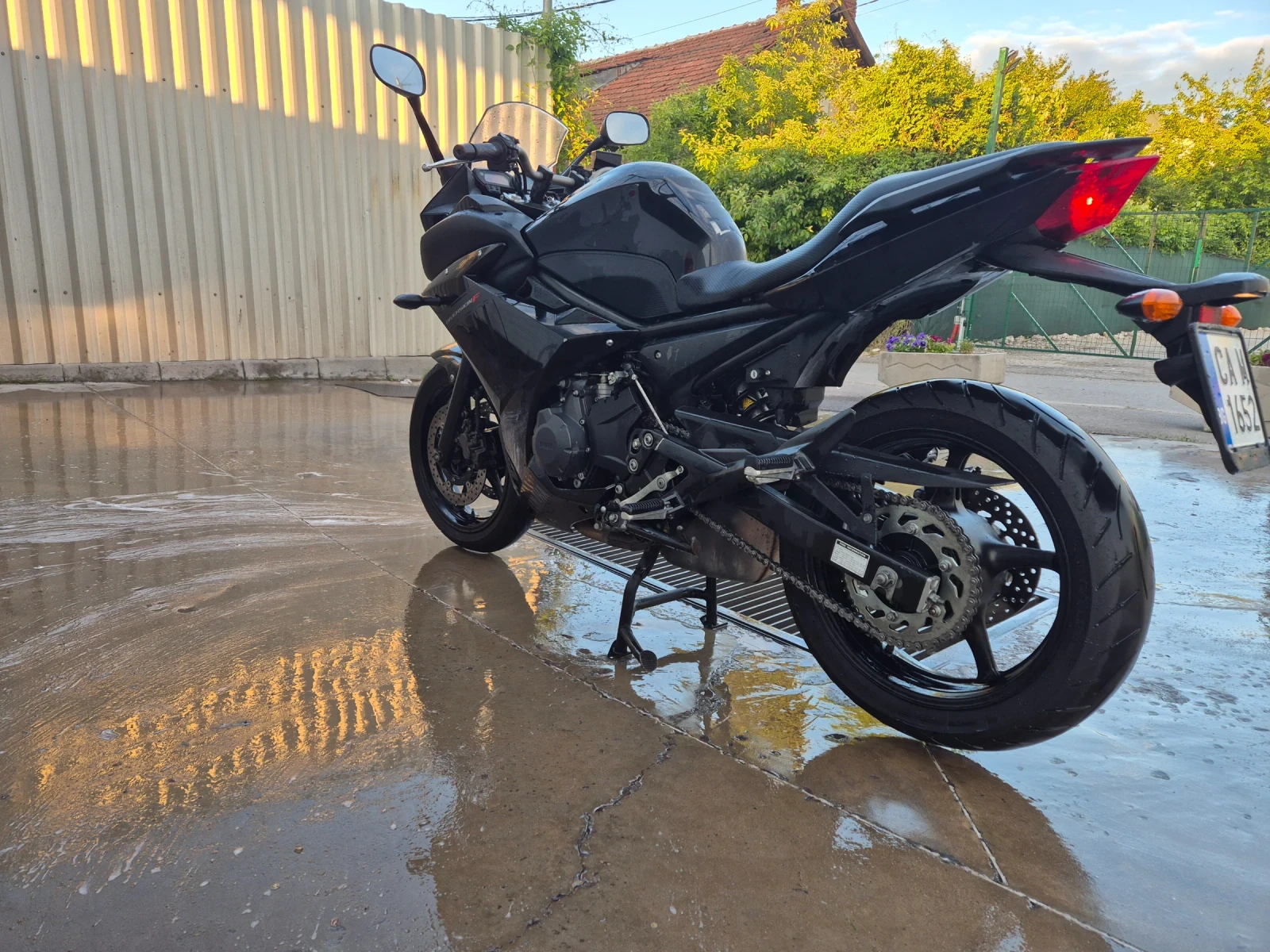 Yamaha XJ6 Diversion  - изображение 3
