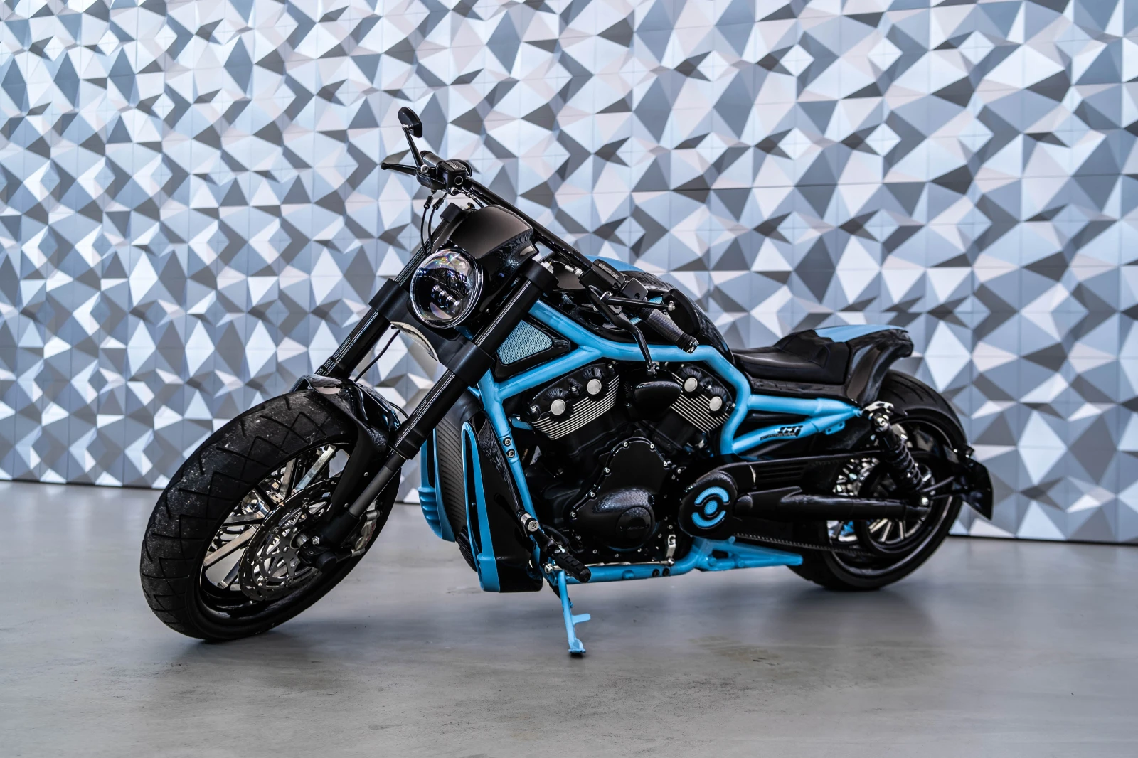 Harley-Davidson V-Rod 1 CUSTOM | Mobile.bg   1