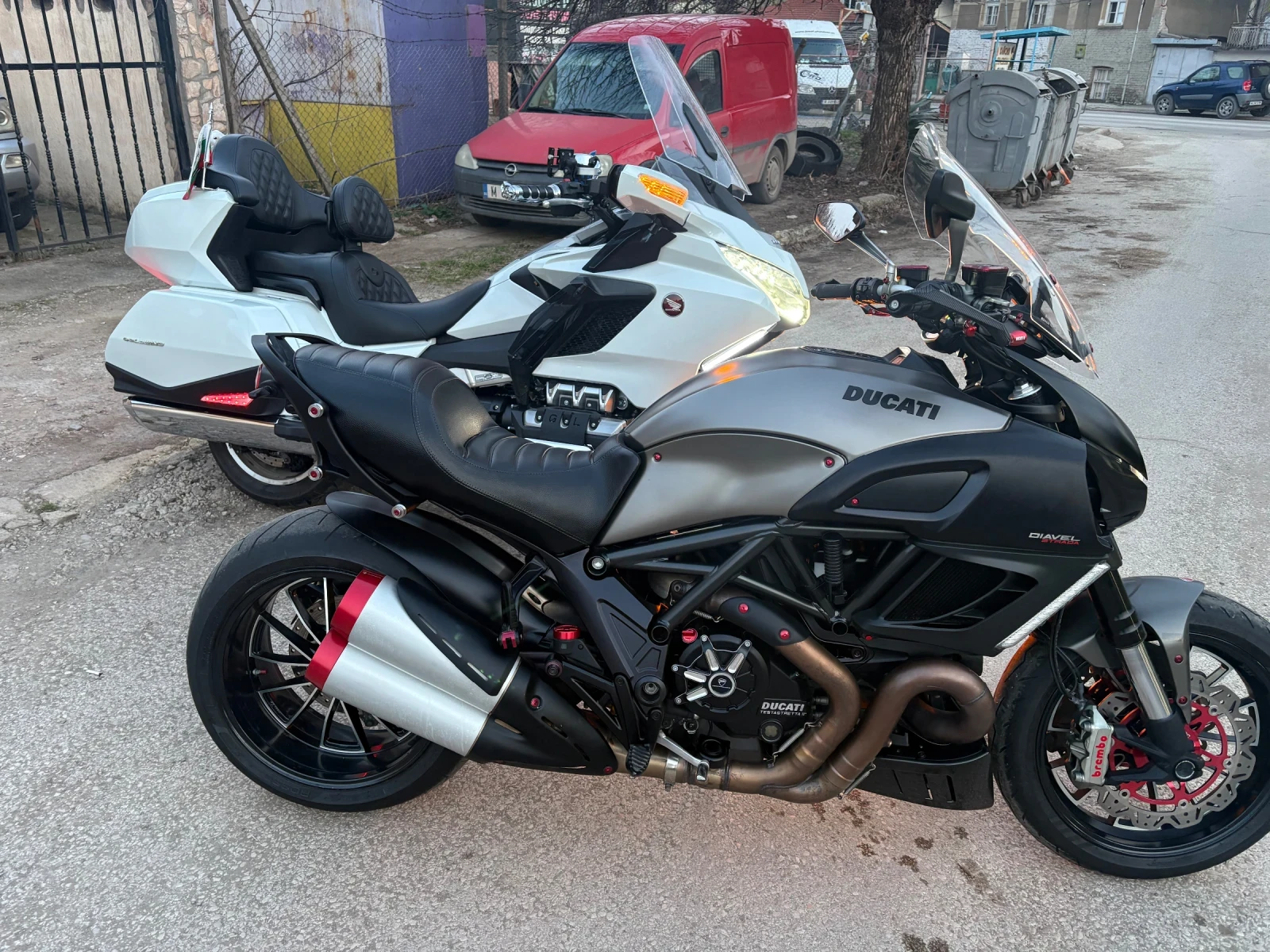 Ducati Diavel Strada, снимка 4 - Мотоциклети и мототехника - 53866312