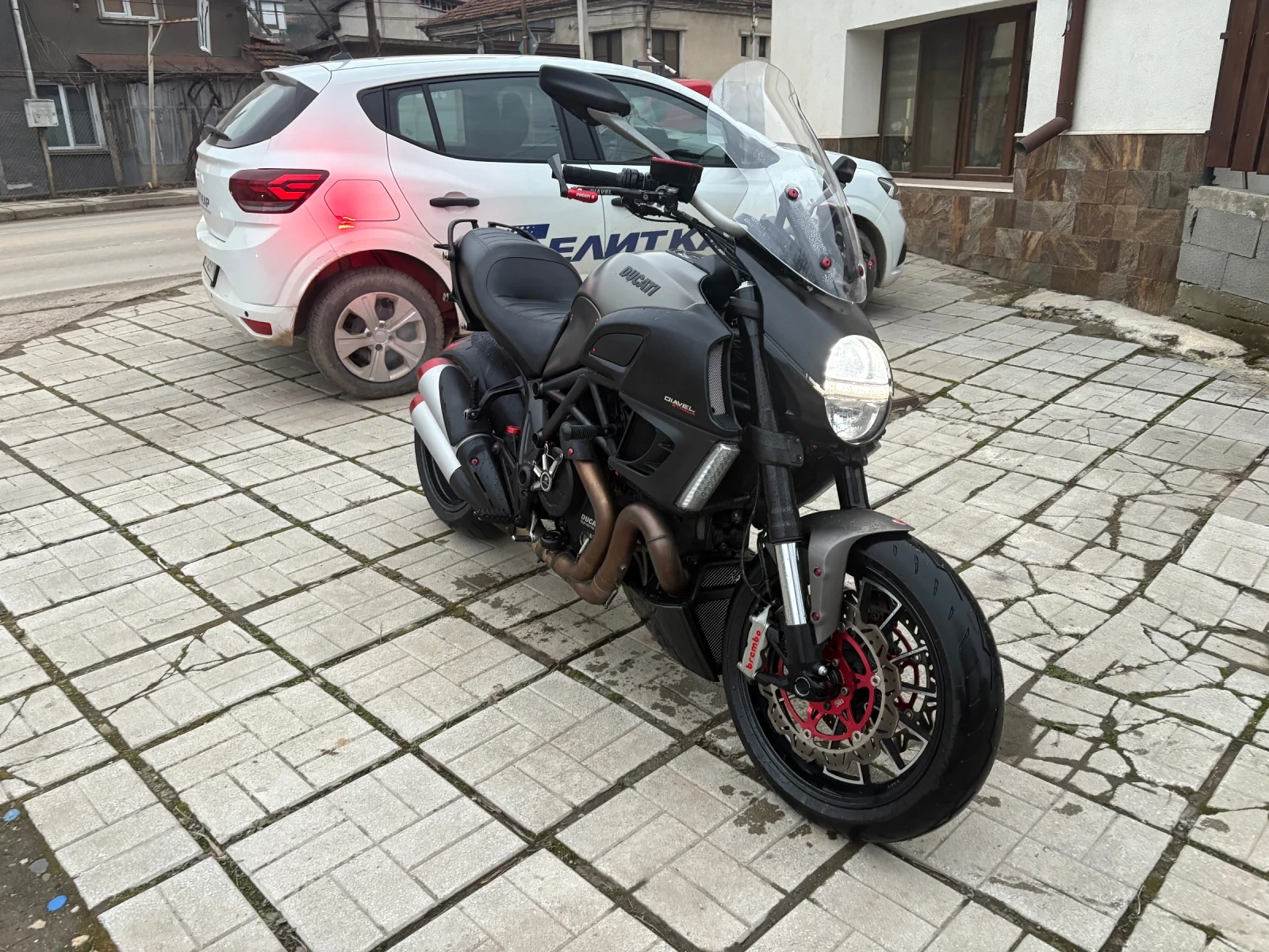 Ducati Diavel Strada, снимка 5 - Мотоциклети и мототехника - 53866312