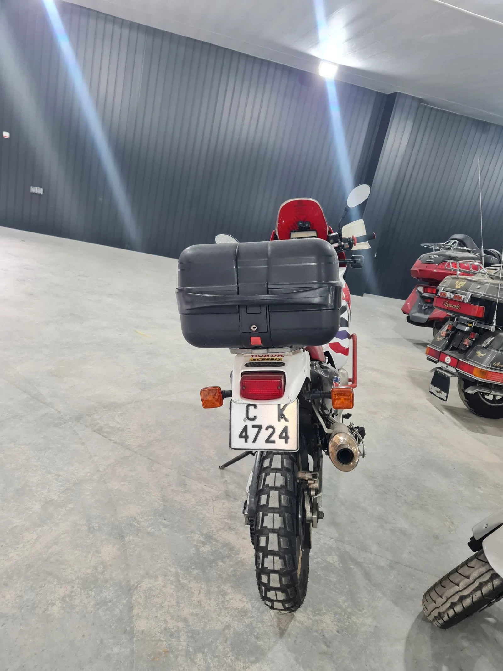 Honda Xrv AFRICA TWIN TRICOLOR, снимка 11 - Мотоциклети и мототехника - 55435213