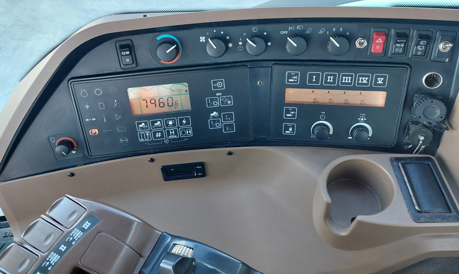  John Deere 8420 Powerschift | Mobile.bg   13