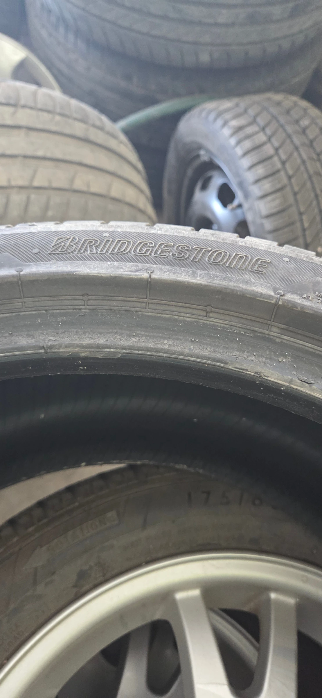  235/40R19 | Mobile.bg   2