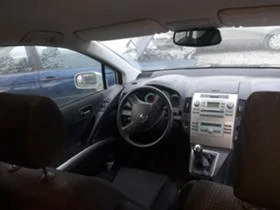 Toyota Corolla verso 2.2 d -cat, снимка 3
