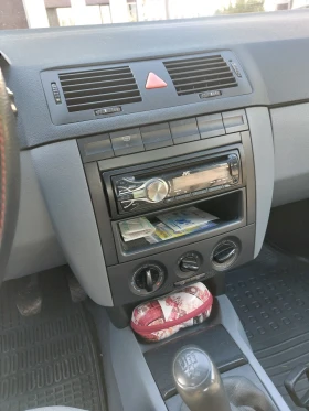 Skoda Fabia, снимка 11