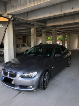 BMW 330, снимка 10 - Автомобили и джипове - 43390195