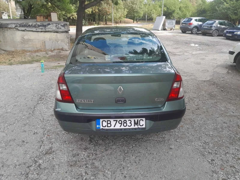 Renault Clio, снимка 6 - Автомобили и джипове - 47073119