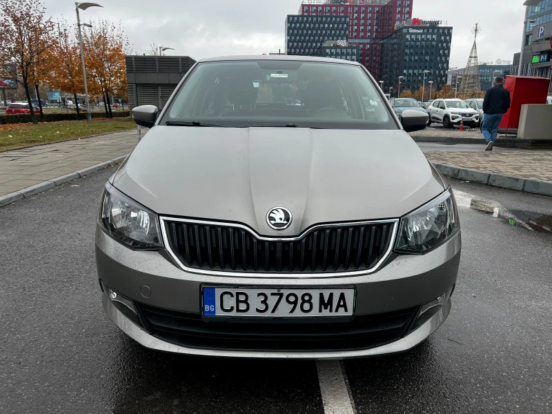 Skoda Fabia 1.0 MPI * 75.p.s * 36 000km * , снимка 2 - Автомобили и джипове - 48447384