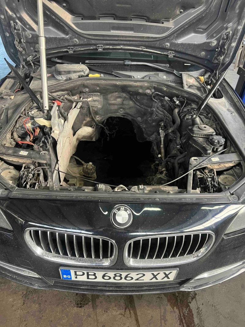 BMW 530 F10 Луксори Индивидуал сменени вериги и лагери, снимка 13 - Автомобили и джипове - 50528832