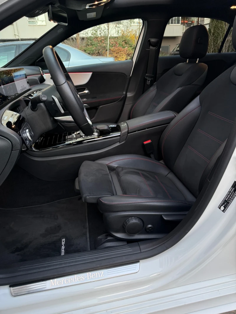Mercedes-Benz A 200 Full* AMG* Pano* Camera, снимка 7 - Автомобили и джипове - 52750435