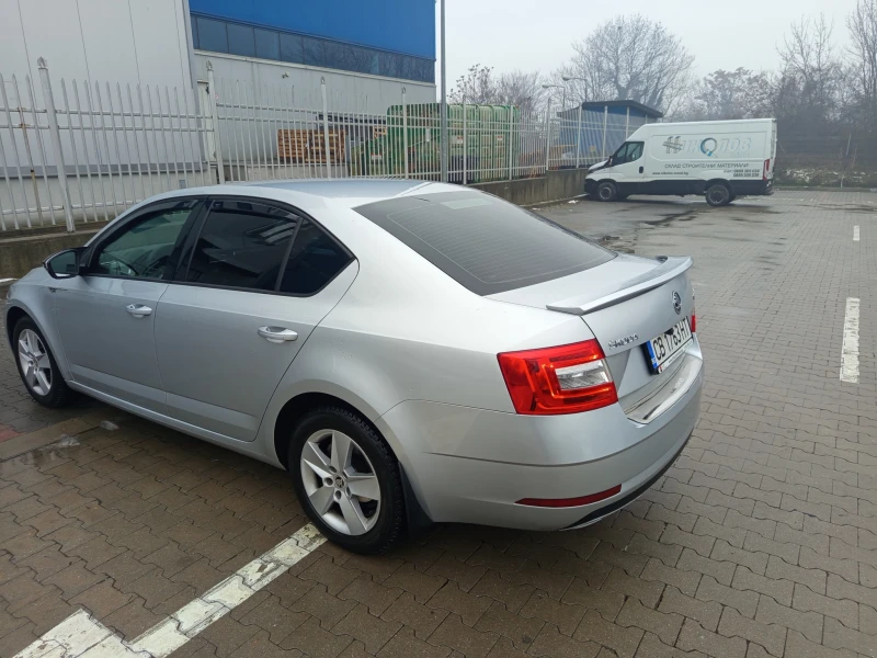 Skoda Octavia, снимка 3 - Автомобили и джипове - 53055529