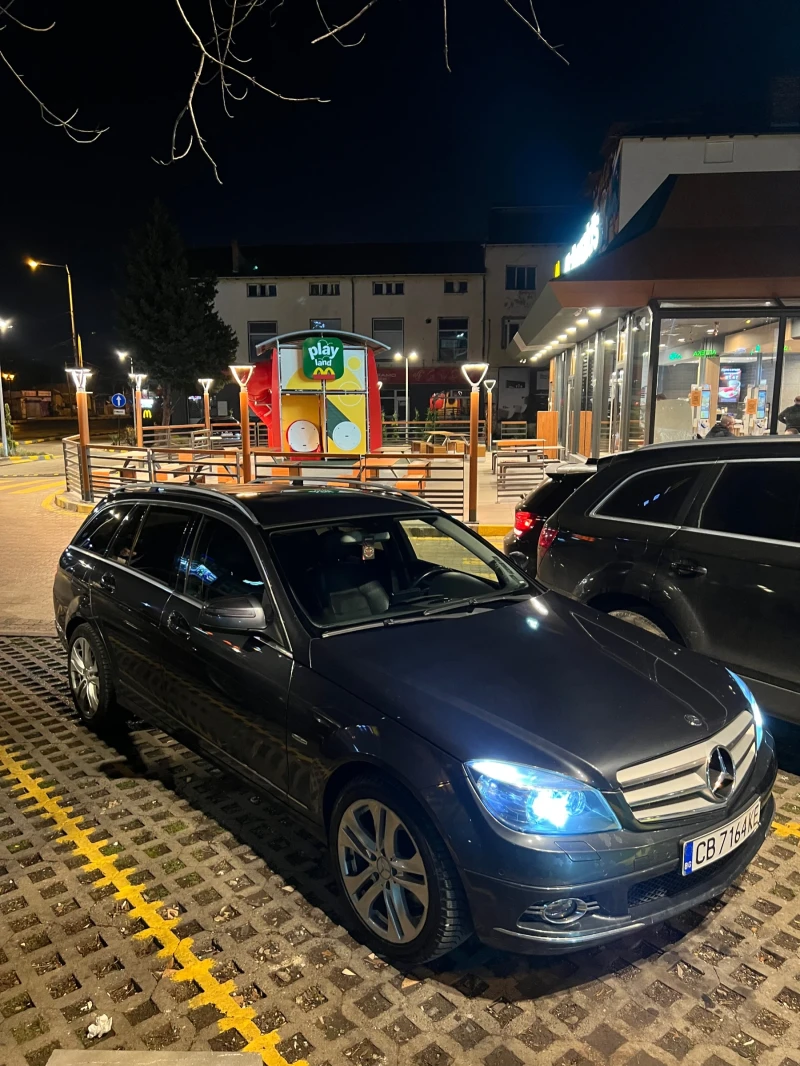 Mercedes-Benz C 320 3.2 Avangard, снимка 6 - Автомобили и джипове - 53154820