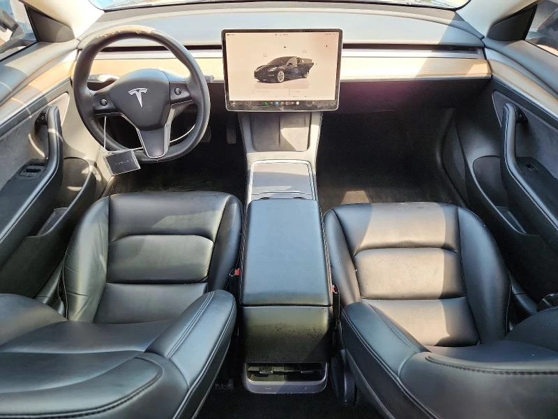 Tesla Model 3, снимка 8 - Автомобили и джипове - 54761331