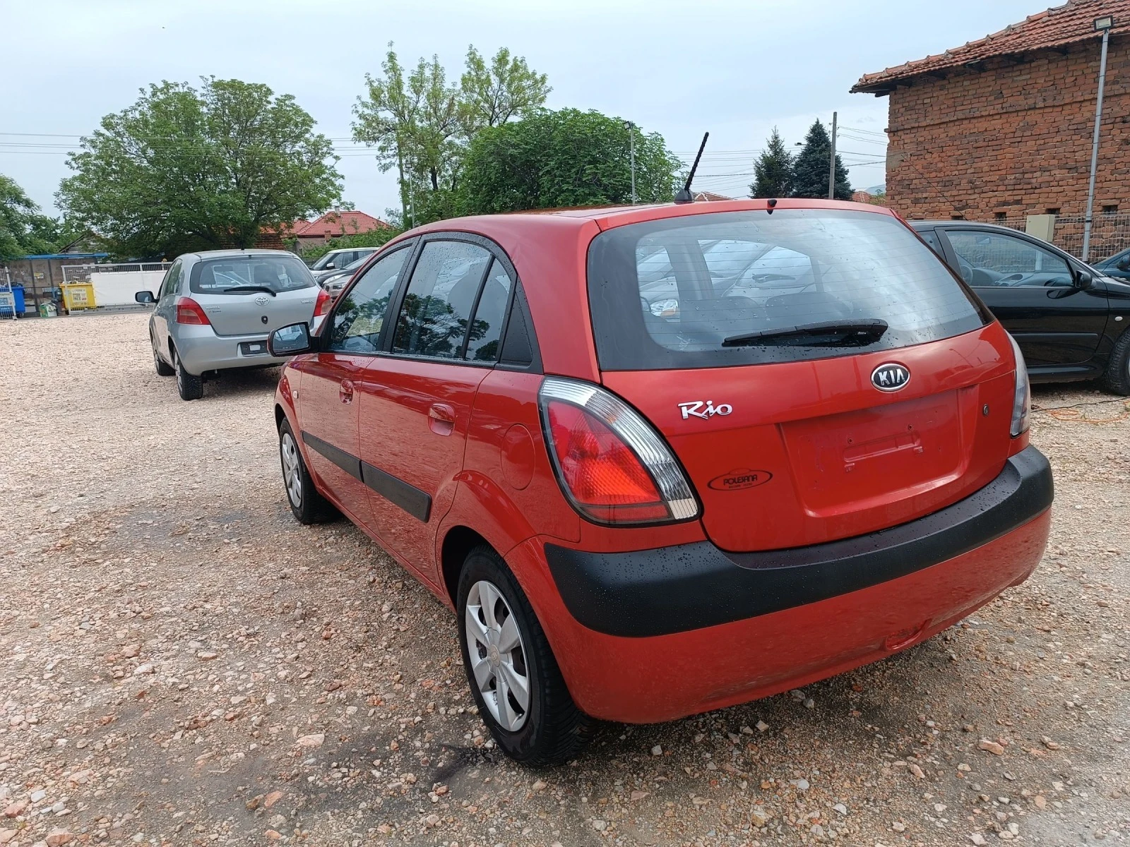 Kia Rio 1.4i 97к.с - изображение 4