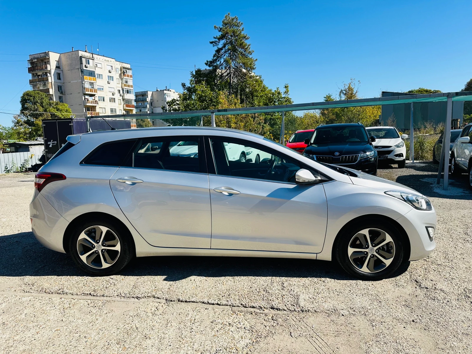 Hyundai I30 1.6crdi ФЕЙС LED EURO 6 КЛИМАТРОНИК - изображение 4