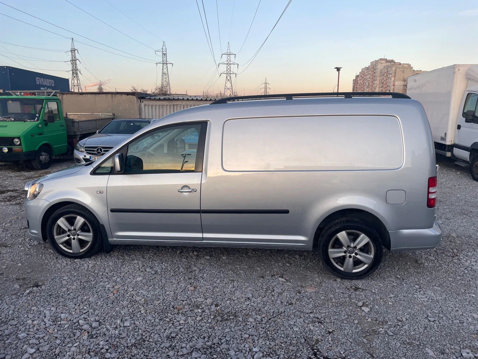 VW Caddy 2.0 DSG 140 к с  - изображение 6