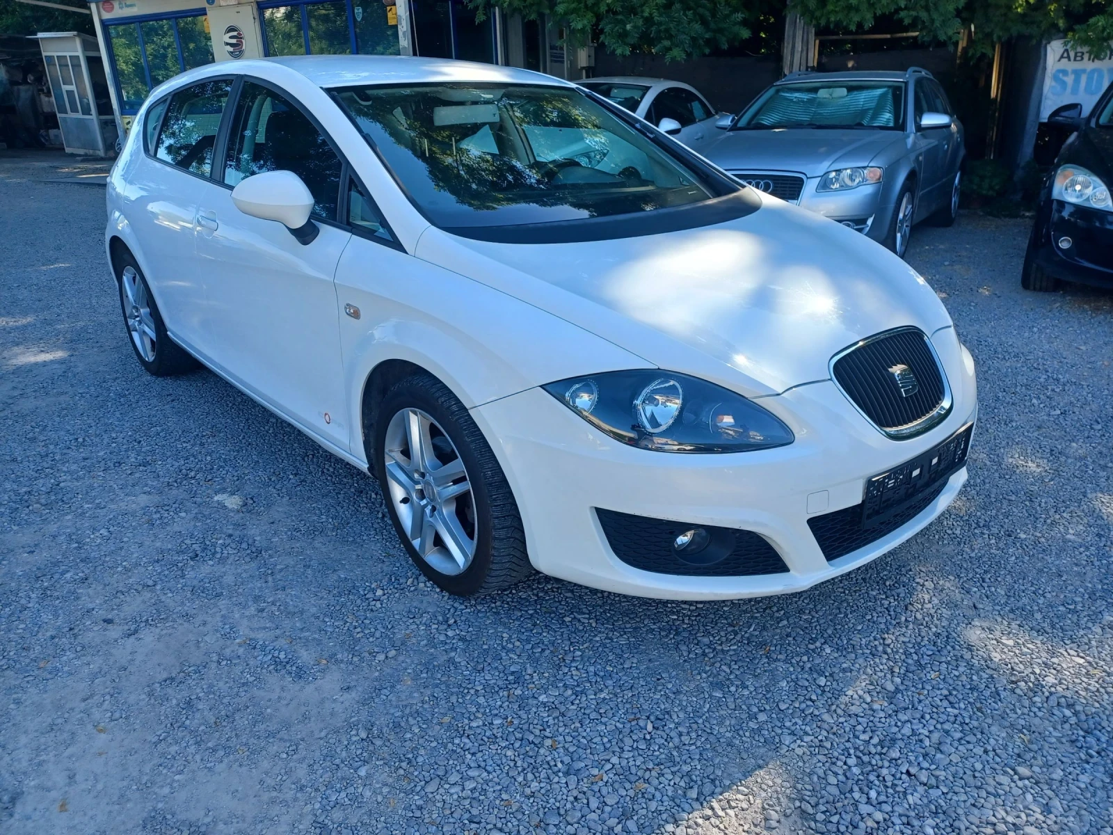 Seat Leon 1.6TDI - изображение 6