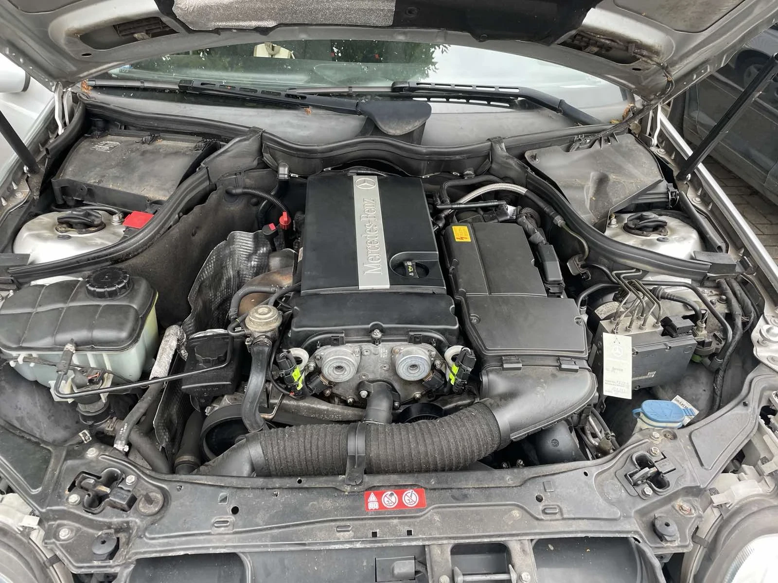 Mercedes-Benz C 180 Купе - изображение 3