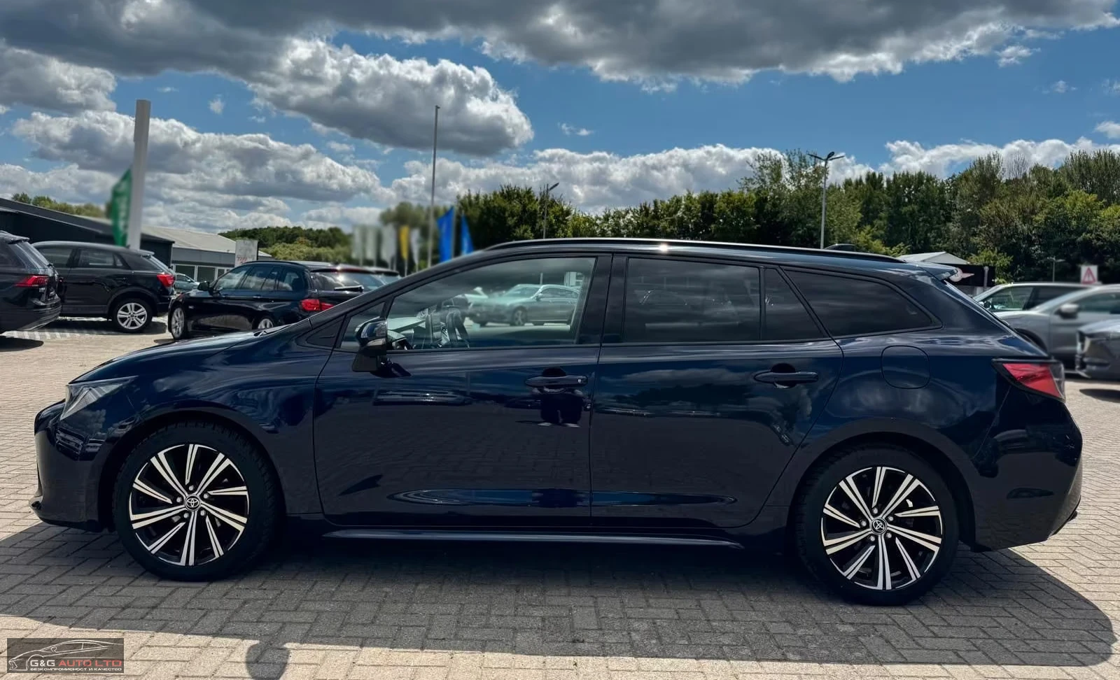Toyota Corolla 1.8HEV/TOURING-SPORTS/122HP/CARPLAY/HUD/AMBI/542f - изображение 3